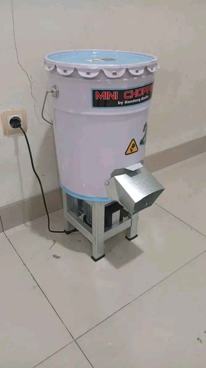 Mesin Cacah Pakan Entok